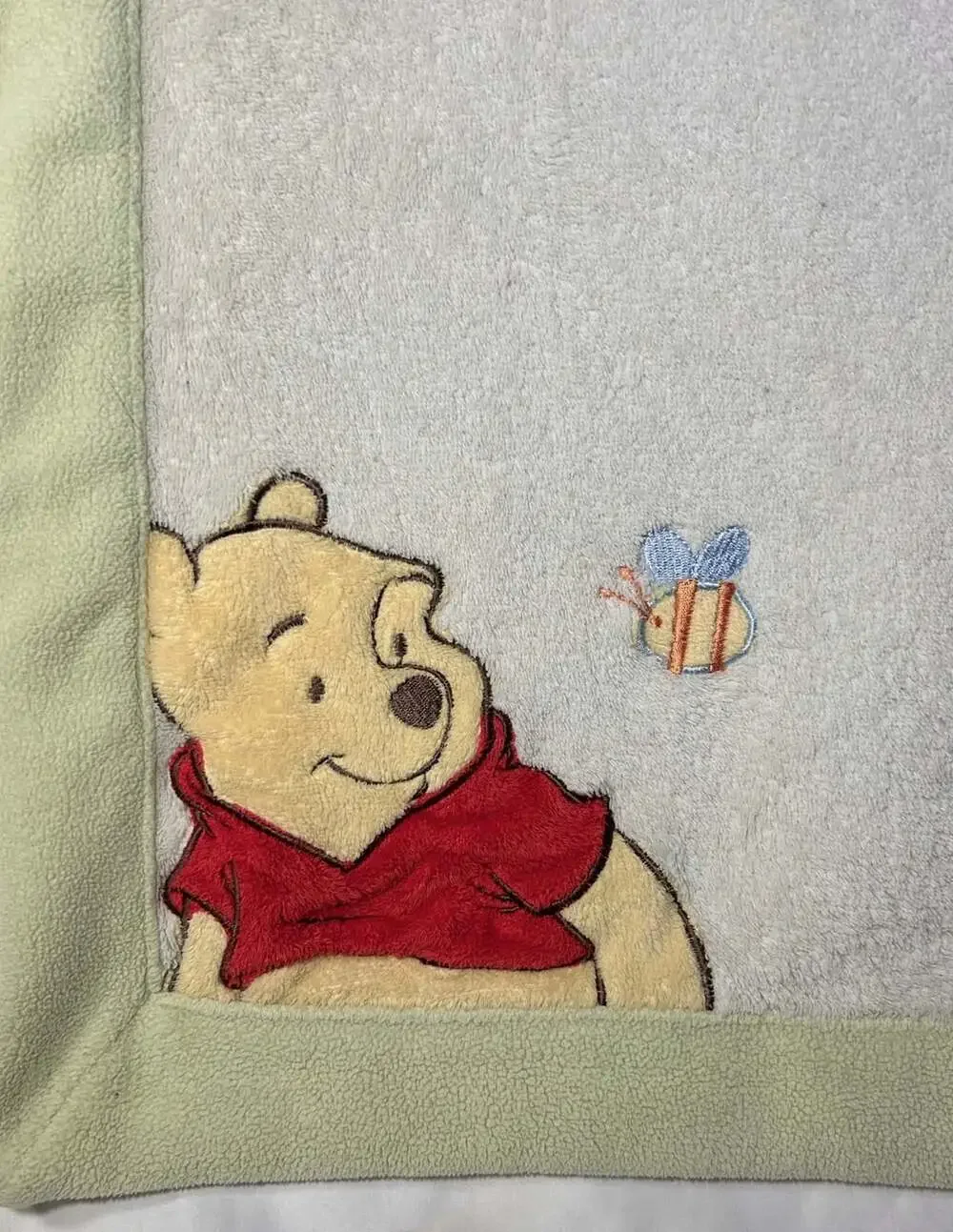 Winnie The Pooh and Bee Blanket cream with green edge 30x40”in READ